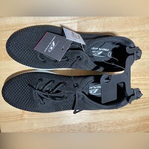 MWT Women’s Pro Player Black With White Sole Athletic Sneakers
Size 8